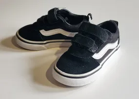 Black vans sneakers Velcro close - size Shoes:           5 & 5.5 (Little Kid)