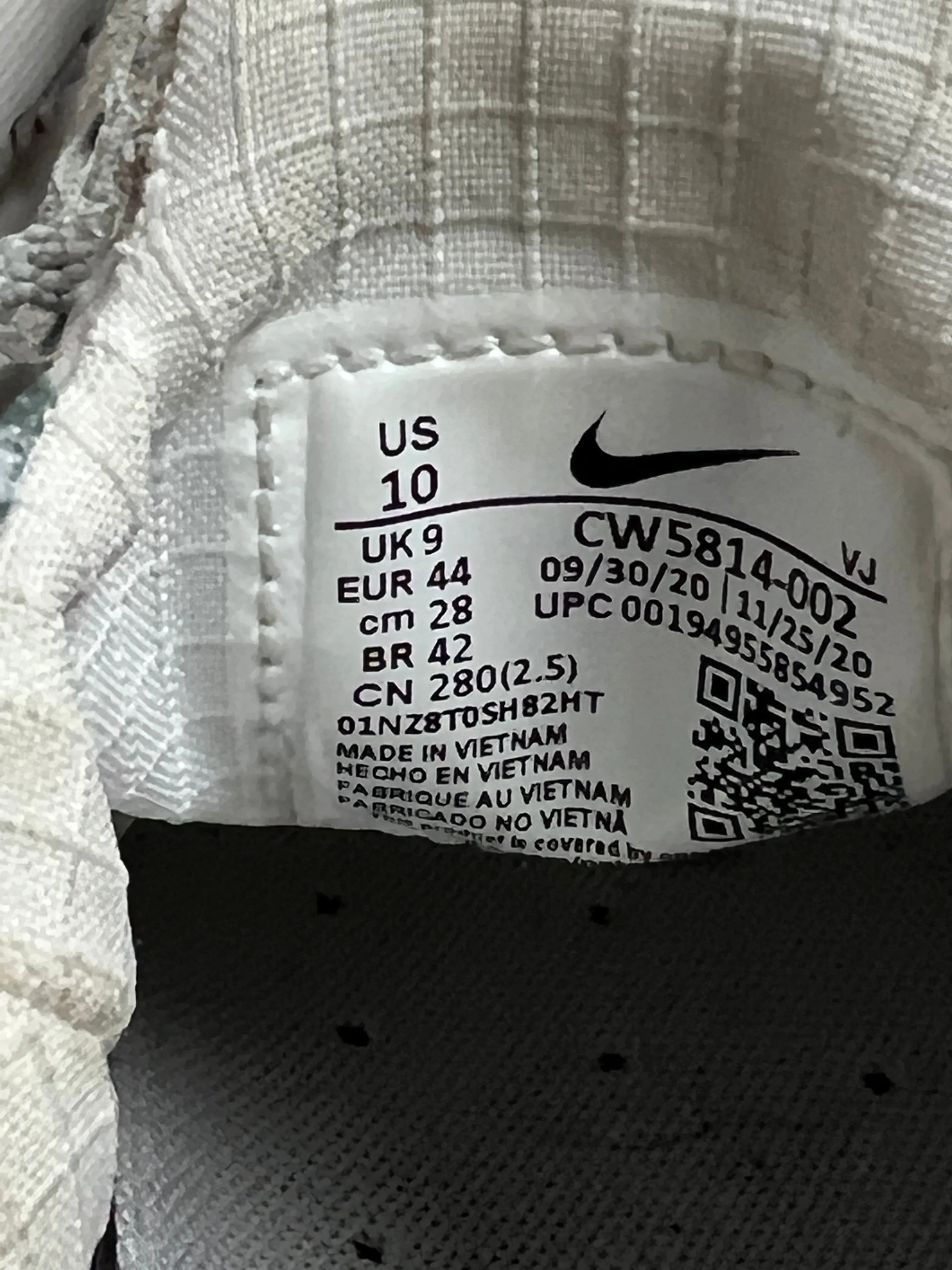 Free Run Trail Sneaker
