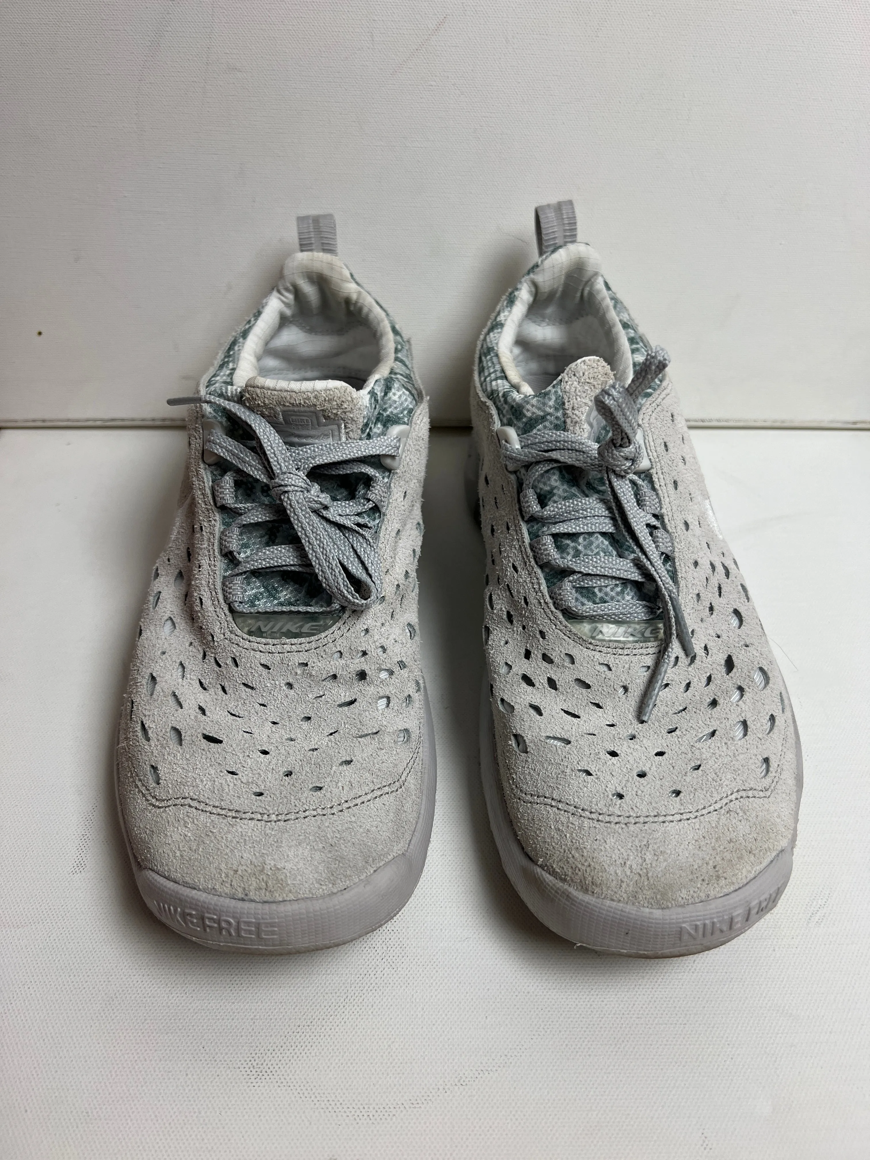 Free Run Trail Sneaker