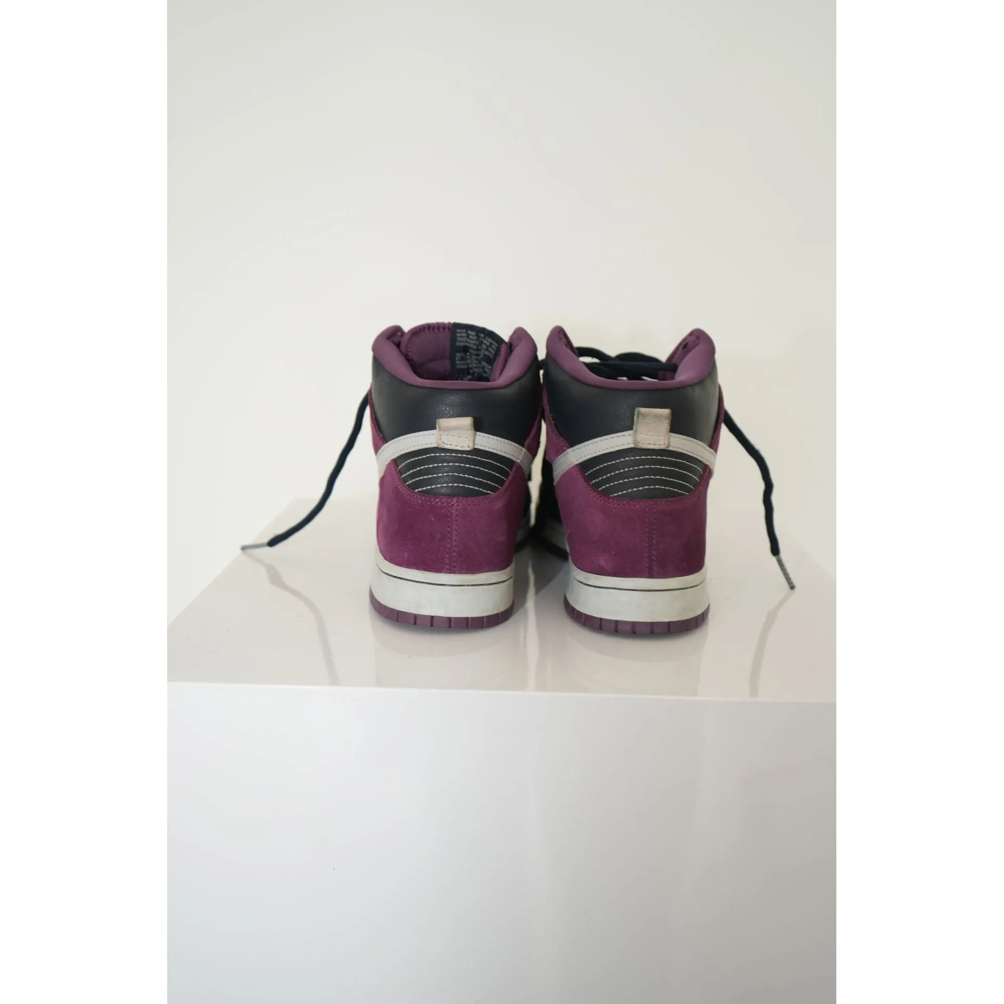 "Retail" Nike SB Dunk High Dark Obsidian Metallic Platinum Sneakers 305050-401 Size 9.5