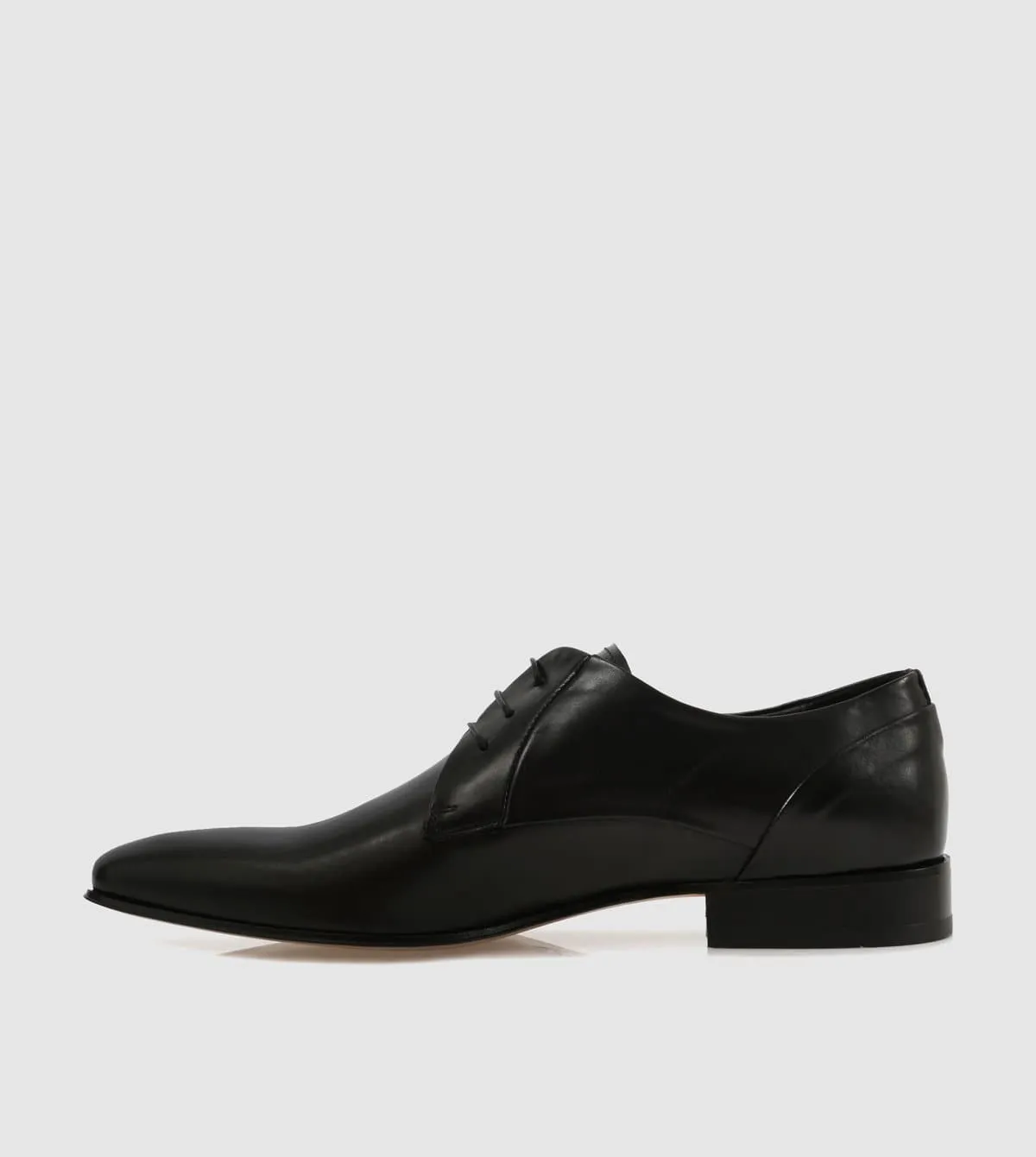 Stuart-S Lace Ups by Brando