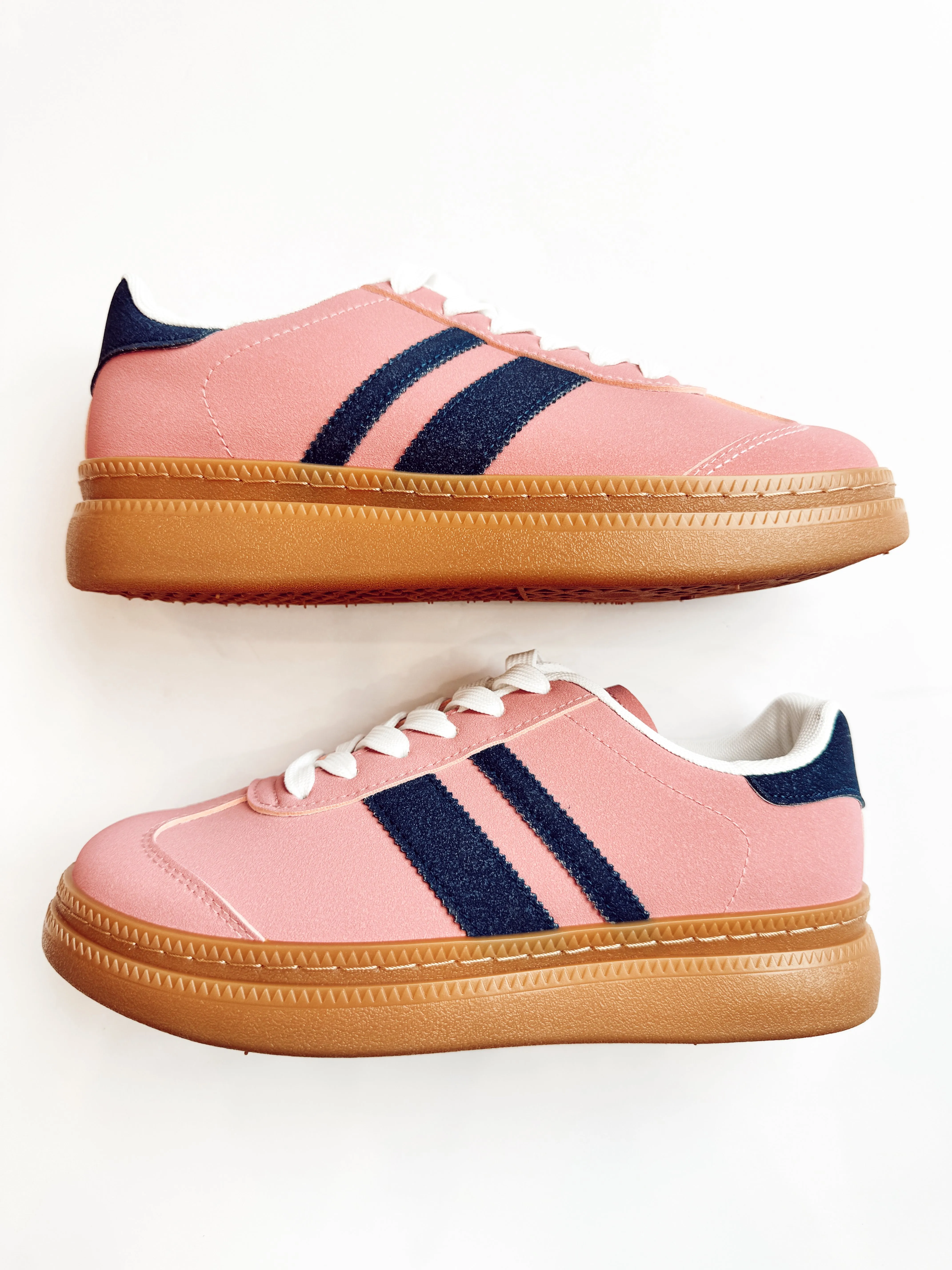 the Ellie sneaker - pink   navy