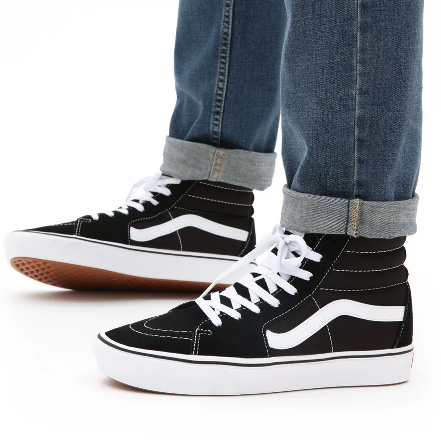Vans scarpa sneakers alta Comfycush Sk8-Hi vn0a3wmbvne1 nero-bianco